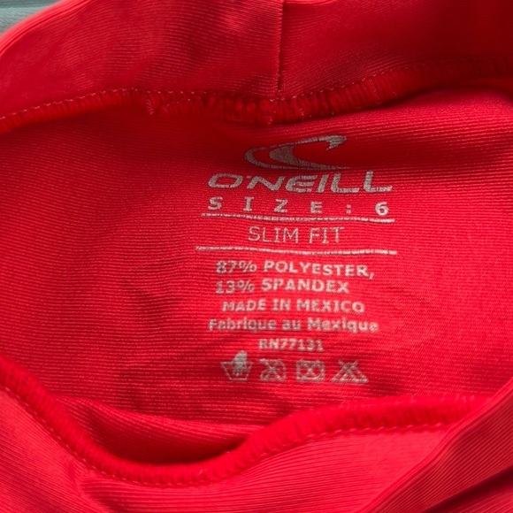 O'Neill Rash Guard - Picture 3 of 3